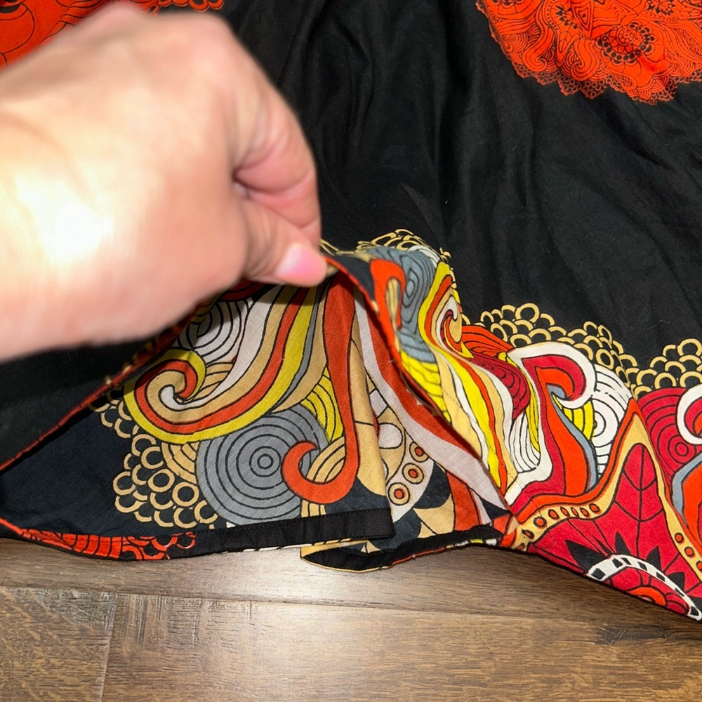 Beachwear Cover Up - Picture 4 of 12
